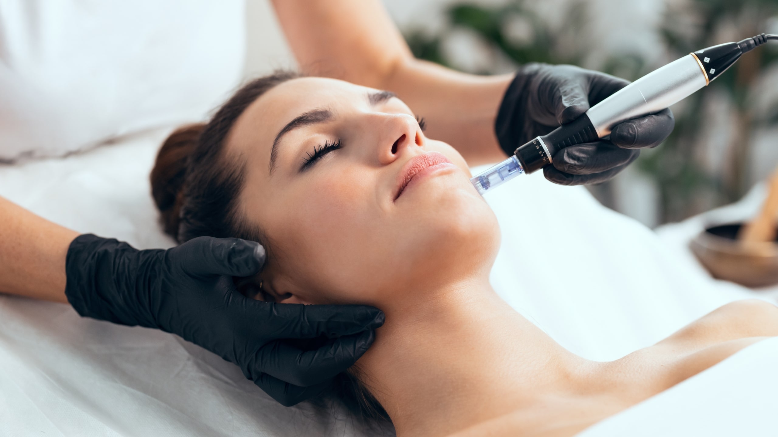 Get aesthetic treatments at ResCore Clinic in Tijuana